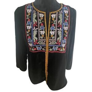Boho Chic Black Embroidered Peasant Top – Long Sleeve Festival Blouse